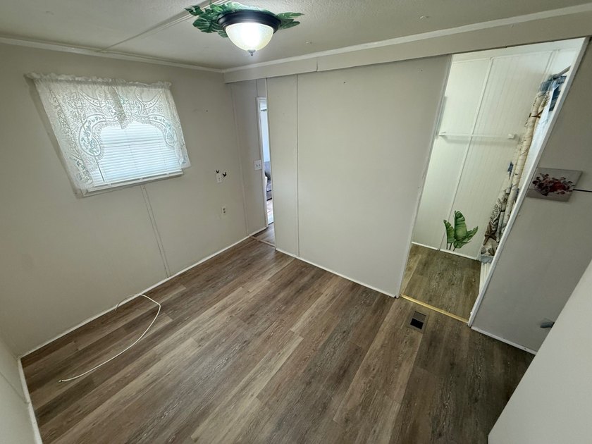 55+ Community. LOW LOT RENT: $688 a month. Includes water, sewer - photo 16