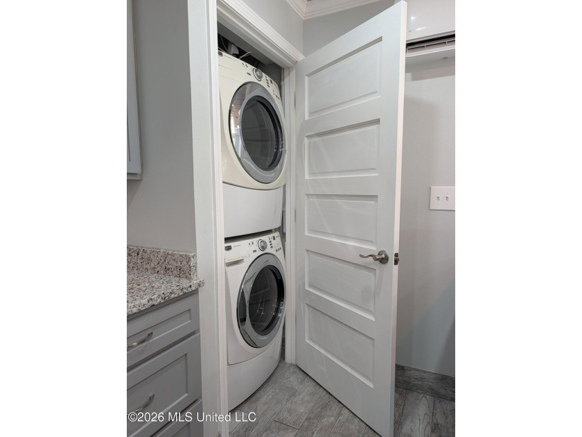 Great Getaway or Perfect for Maintenance-Free Living! Welcome to - photo 27