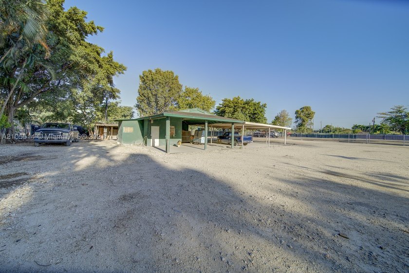 Unique Income-Producing Property - Endless Opportunities | For - photo 32