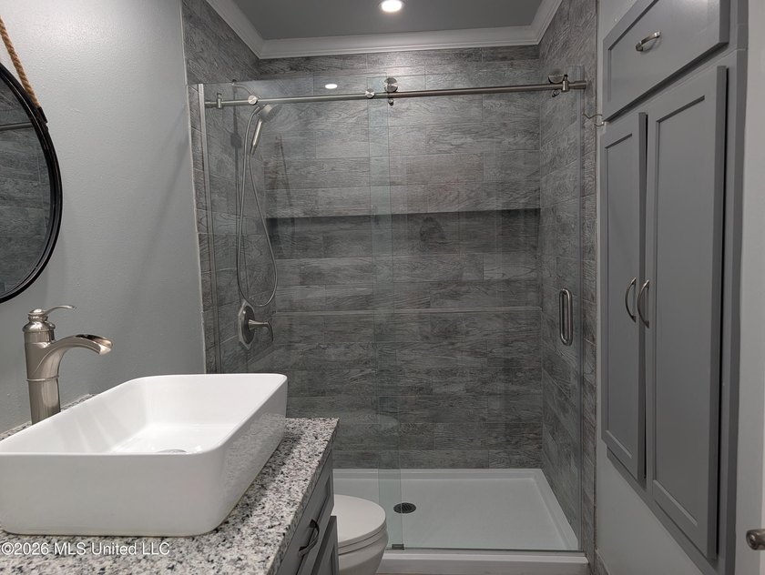 Great Getaway or Perfect for Maintenance-Free Living! Welcome to - photo 32