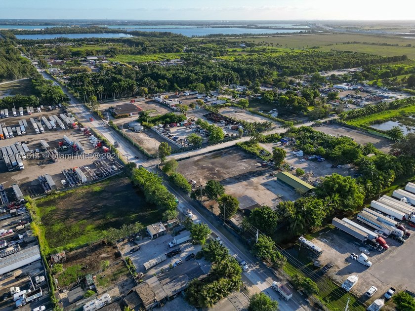 Unique Income-Producing Property - Endless Opportunities | For - photo 48