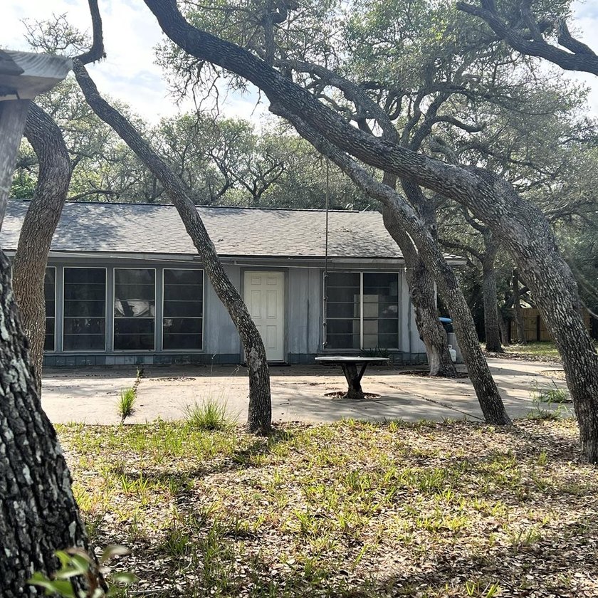 New Price! Prime Rockport location with Huge potential! Calling - photo 3