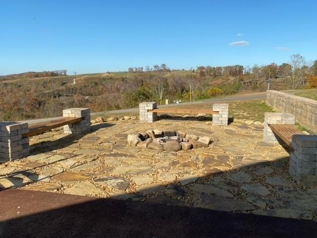 Come relax and unwind at beautiful Dale Hollow Lake! This - photo 35