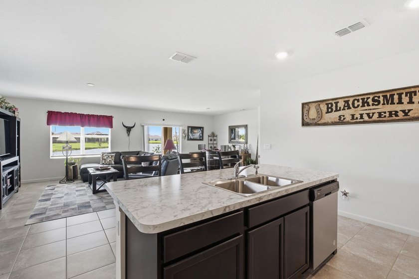 Built in 2022, this extended Cali model is ideally situated on a - photo 7