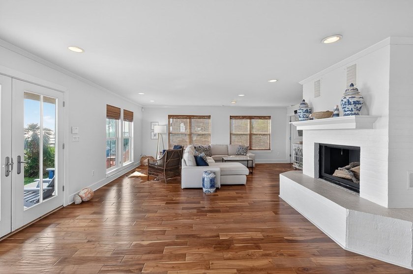 Set along historic Water Street, this beautifully refreshed - photo 8