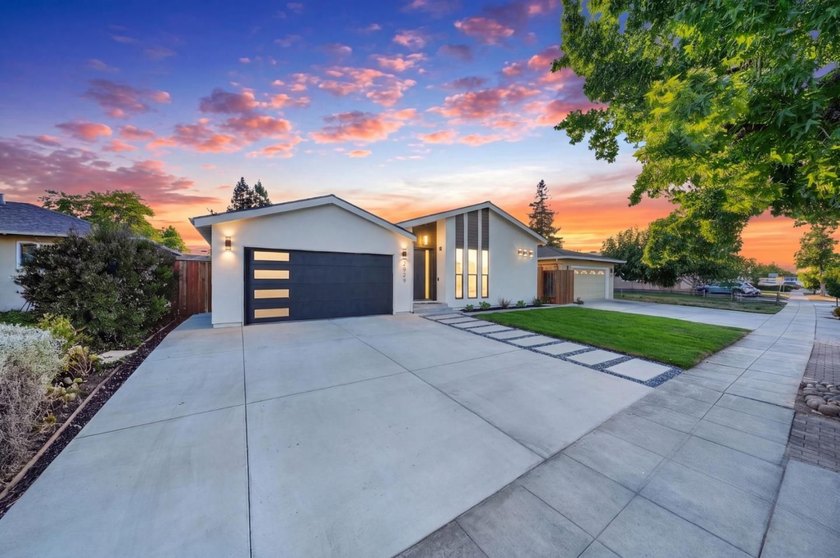 Nestled in one of Cambrian's most desirable neighborhoods, this - photo 2