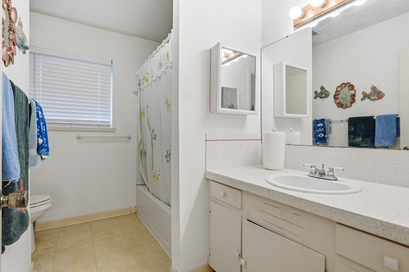 Coastal freedom is getting harder to find-and 1510 E Paisano - photo 21
