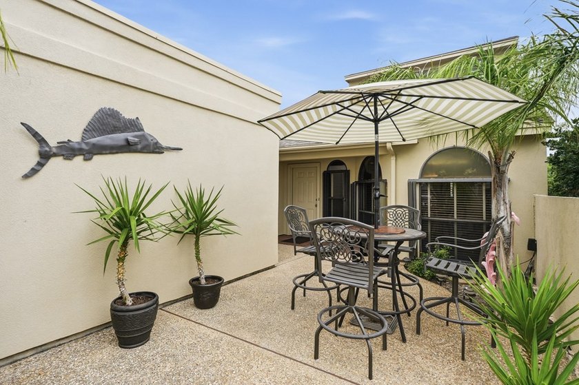 This Beautiful home comes fully furnished and decorated - MOVE - photo 7