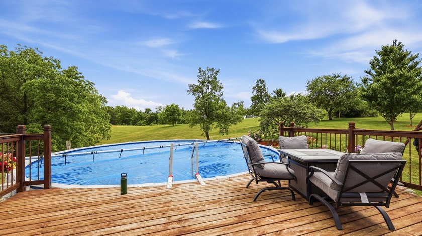 A rare opportunity awaits at 1763 Saint Catherine's Road in - photo 10