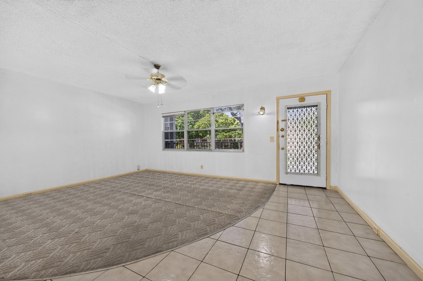 Welcome to this one-bedroom, one-and-a-half-bath condominium in - photo 6