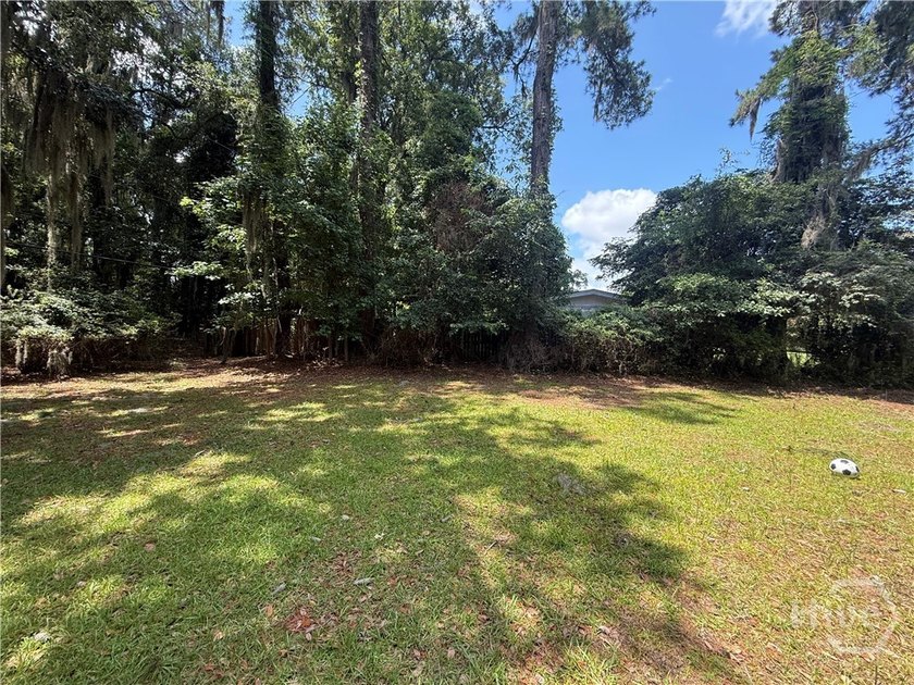 Charming Solid All-Brick 3-Bedroom, 2-Bath Southside Ranch on a - photo 9
