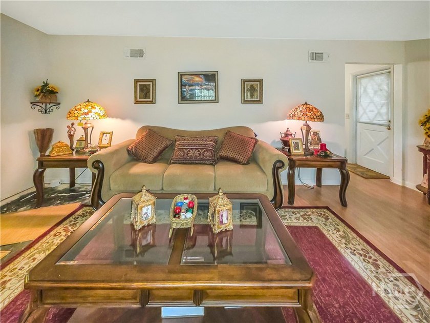 Welcome to 13113 Hermitage Drive, a charming all-brick home - photo 5