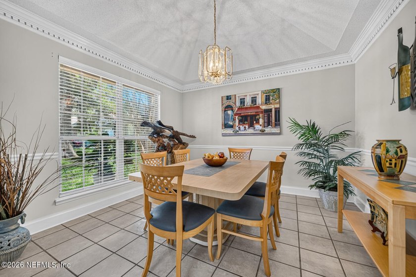 Homes this well cared for rarely become available. After 23 - photo 8
