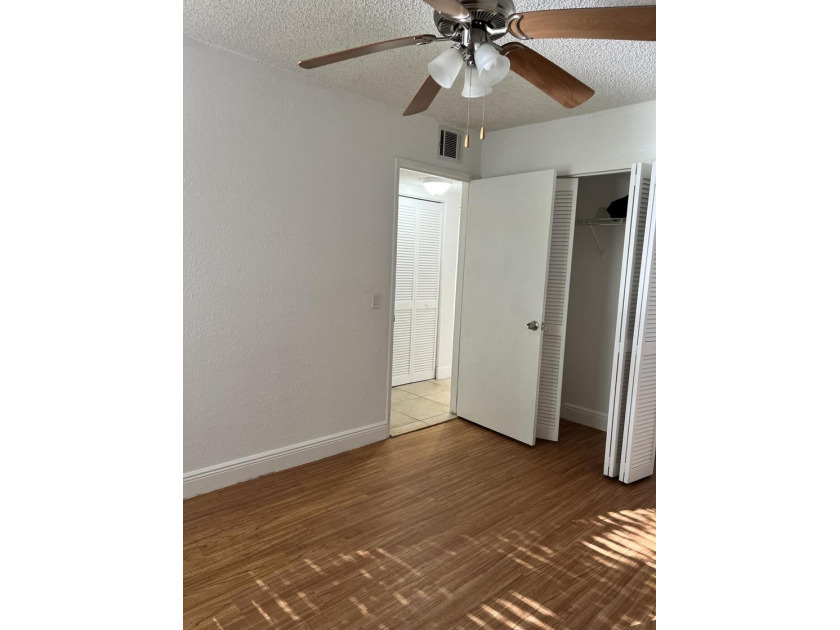 INVESTORS ARE WELCOMED. YOU CAN RENT RIGHT AWAY, NO RESTRICTIONS - photo 14