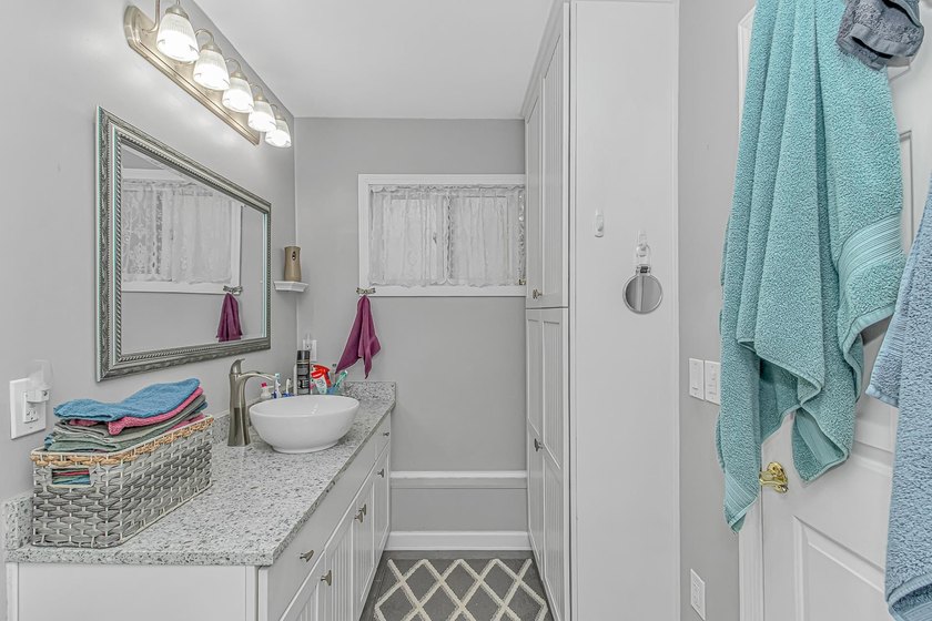 Charming 2-bedroom, 3-bath ranch situated on a corner homesite - photo 15