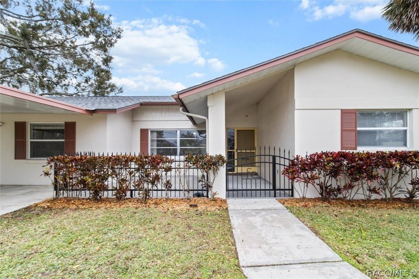 This beautifully remodeled home is right in the HEART of golf - photo 7
