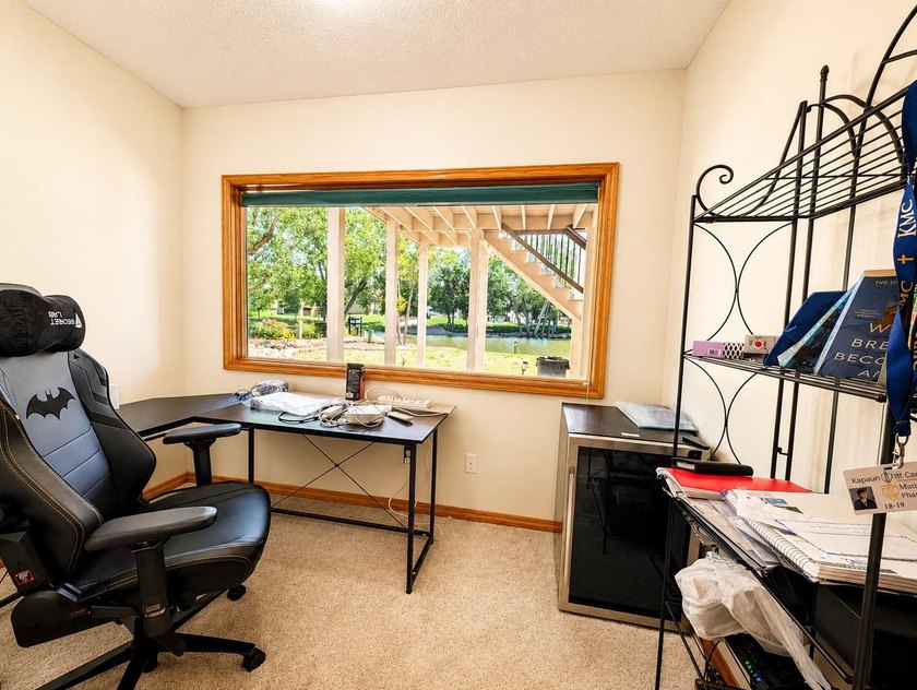 Tallgrass subdivision! Living within a 5-minute walk of a golf - photo 17