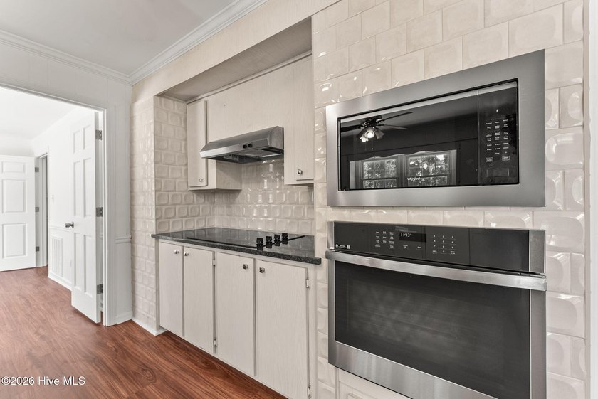 Move-in ready and beautifully renovated, 3546 Pebble Beach Drive - photo 18