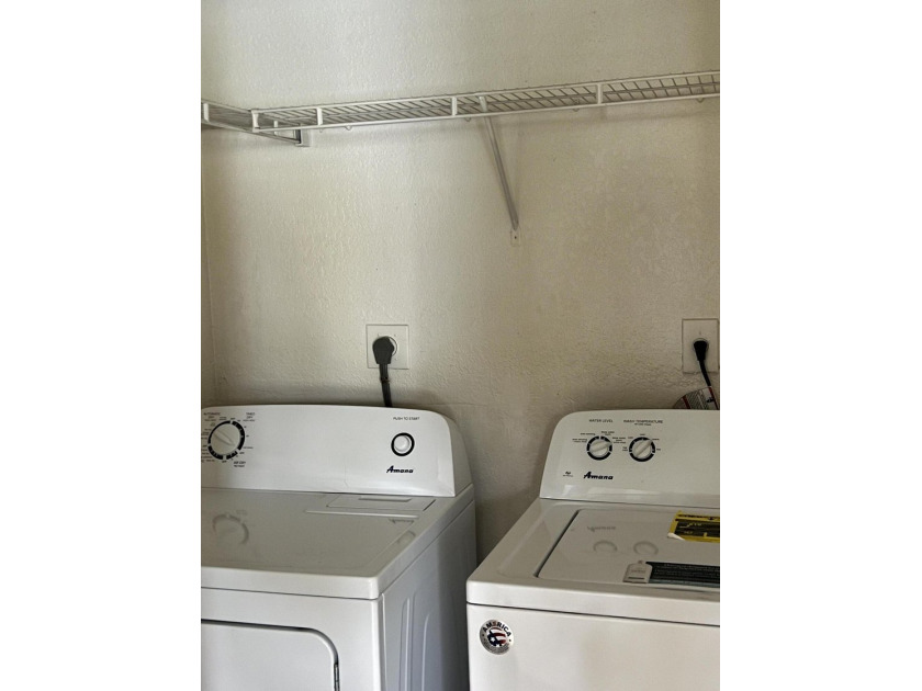 INVESTORS ARE WELCOMED. YOU CAN RENT RIGHT AWAY, NO RESTRICTIONS - photo 20