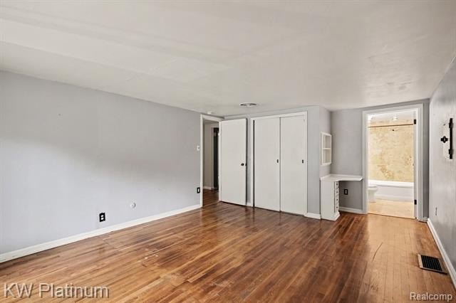 Welcome to your own lakeside oasis! This beautifully updated - photo 8
