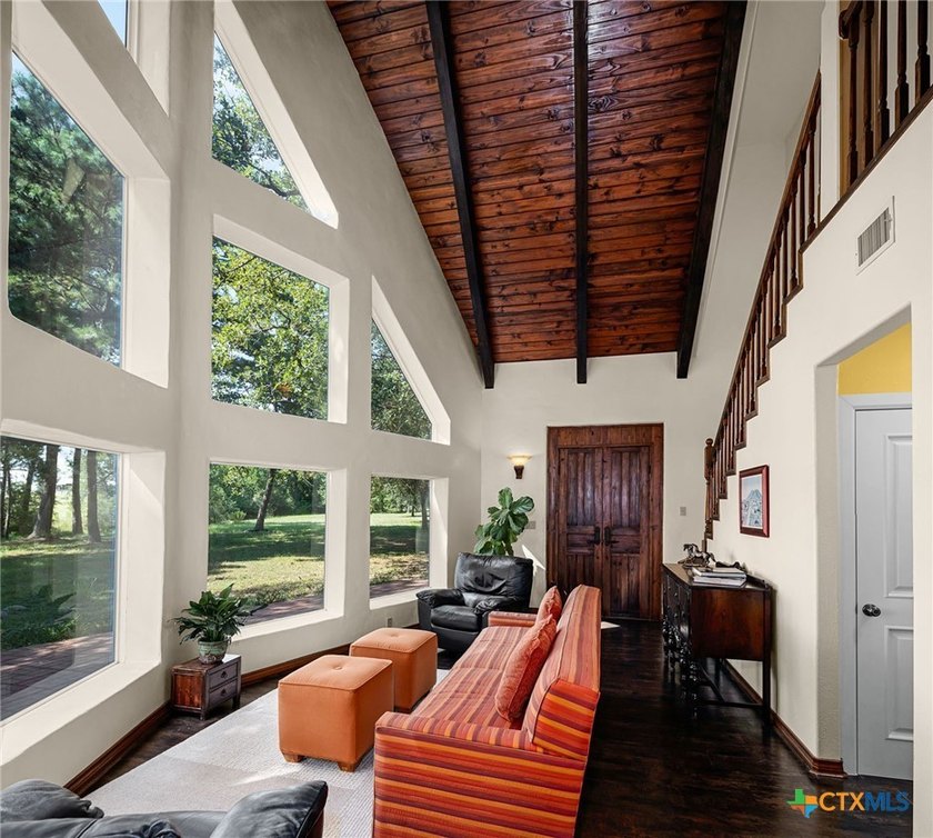 Discover the most enchanting and private 65 acre country estate! - photo 10