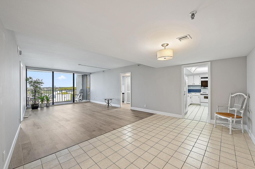 Location, Location, Location! Enjoy coastal living in this - photo 11