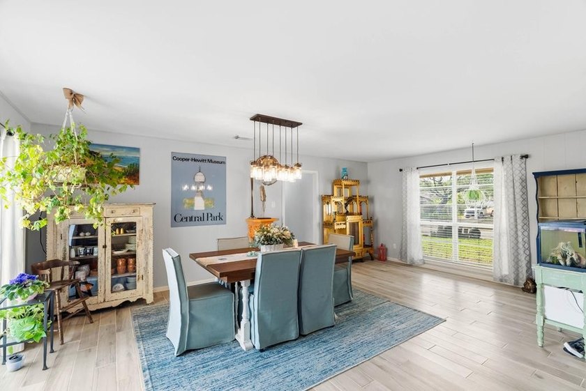 Location, space, and lifestyle - this Rockport gem delivers all - photo 3