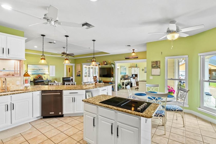 Immaculate single-story home located in the highly sought-after - photo 10