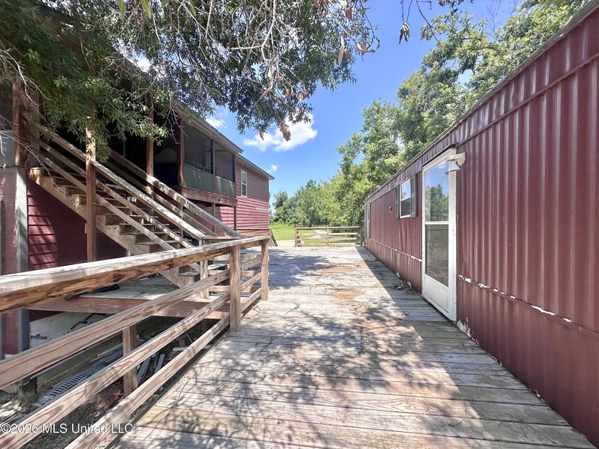 Welcome to Wolf Lake living at its finest! Conveniently located - photo 7