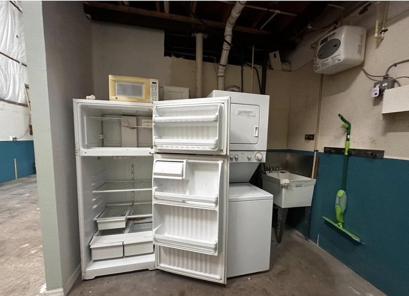 Versatile Warehouse Opportunity in Fort Pierce! Own a 1,035 SF - photo 3