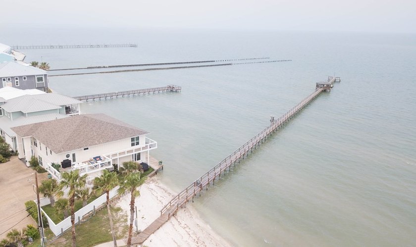 Warm coastal breezes await! Build your dream home and experience - photo 8