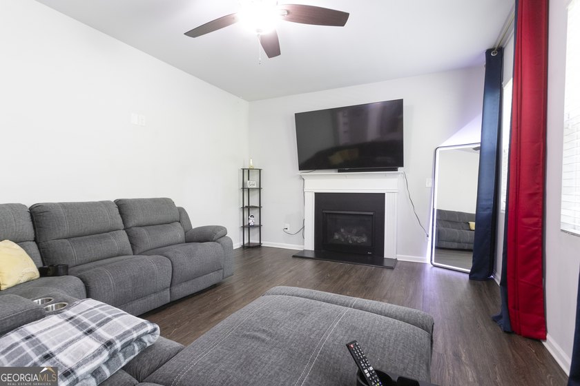 Welcome to this beautifully maintained home in the desirable - photo 15