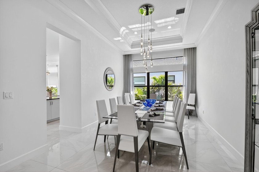 Enjoy total privacy in your own magnificent resort-style - photo 20