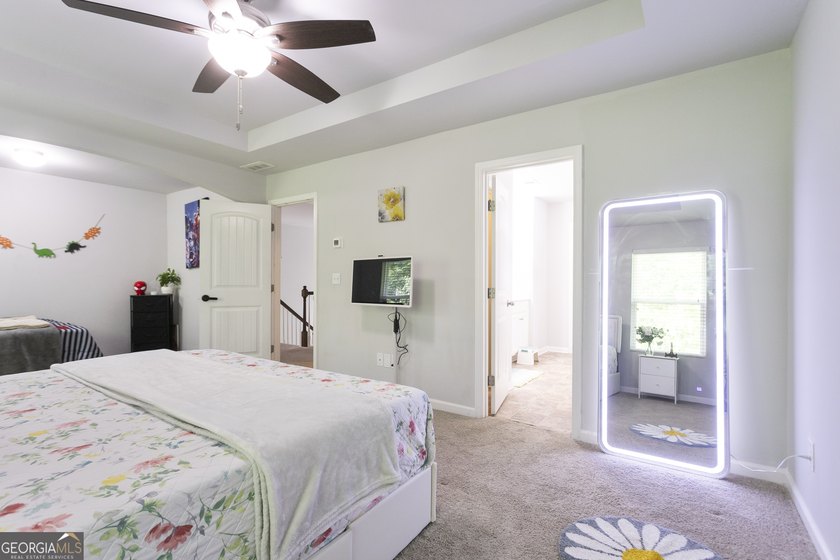 Welcome to this beautifully maintained home in the desirable - photo 28
