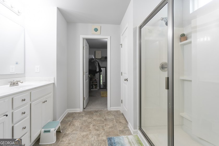 Welcome to this beautifully maintained home in the desirable - photo 30