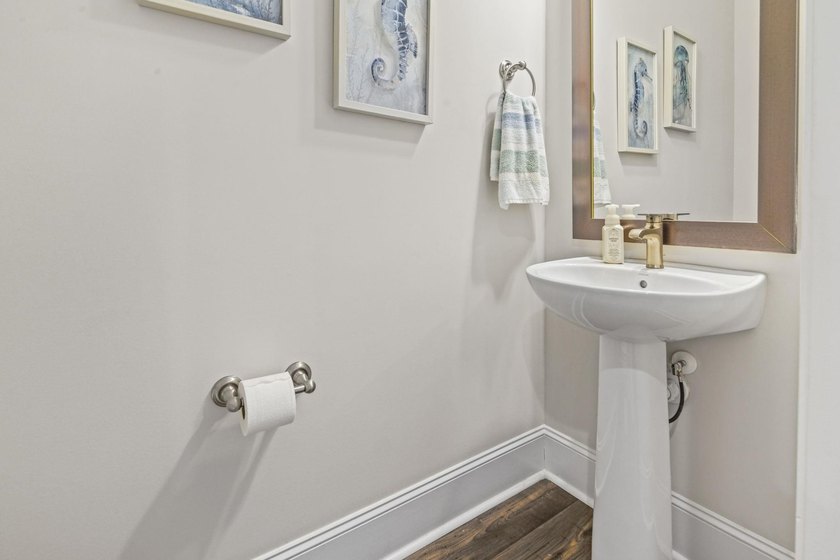 Discover 215 Delano Way, Myrtle Beach, SC a move-in ready - photo 18