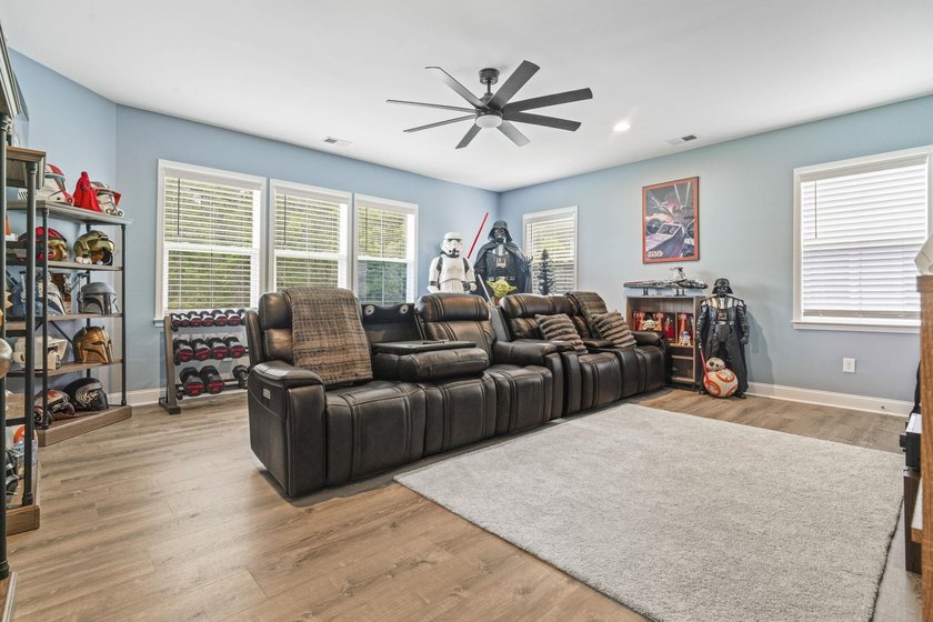 Discover 215 Delano Way, Myrtle Beach, SC a move-in ready - photo 27