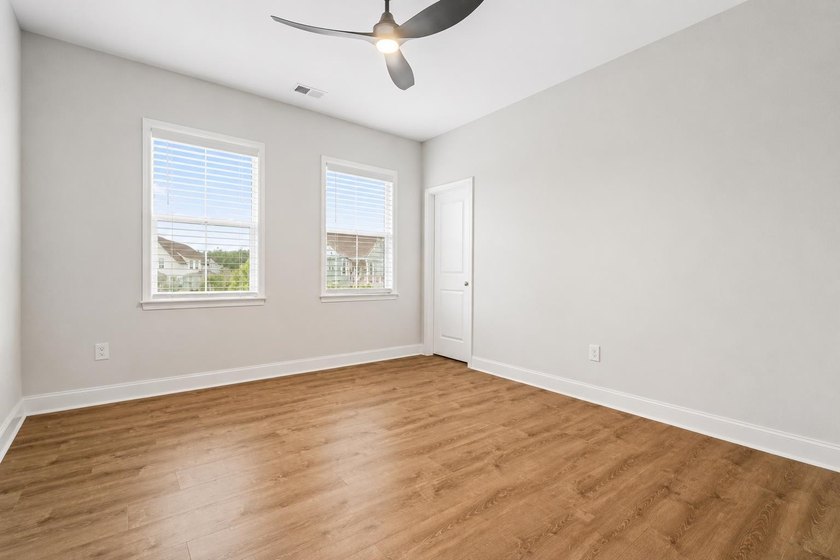 Discover 215 Delano Way, Myrtle Beach, SC a move-in ready - photo 35