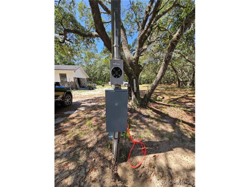 Enjoy the Privacy of This Completely Fenced 1.64 Acre Parcel - photo 3