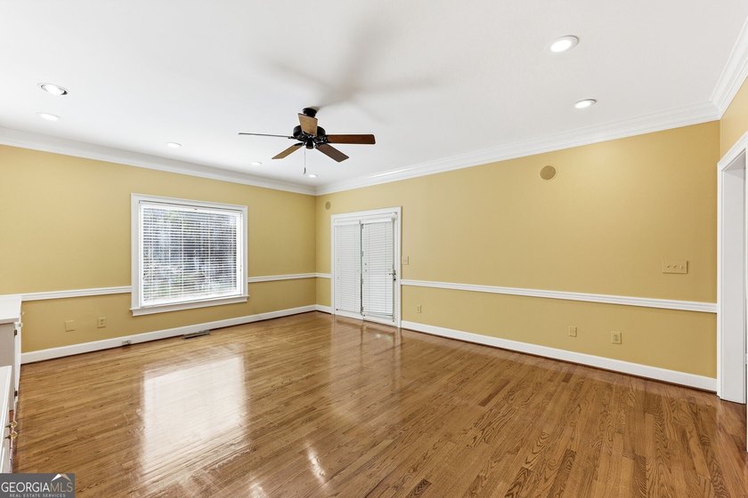 Enjoy the best of Lake Lanier living from this spacious - photo 20