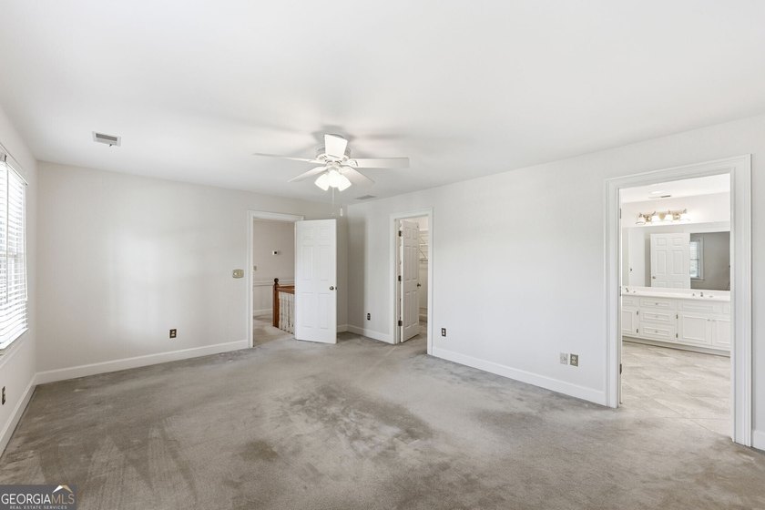 Enjoy the best of Lake Lanier living from this spacious - photo 27