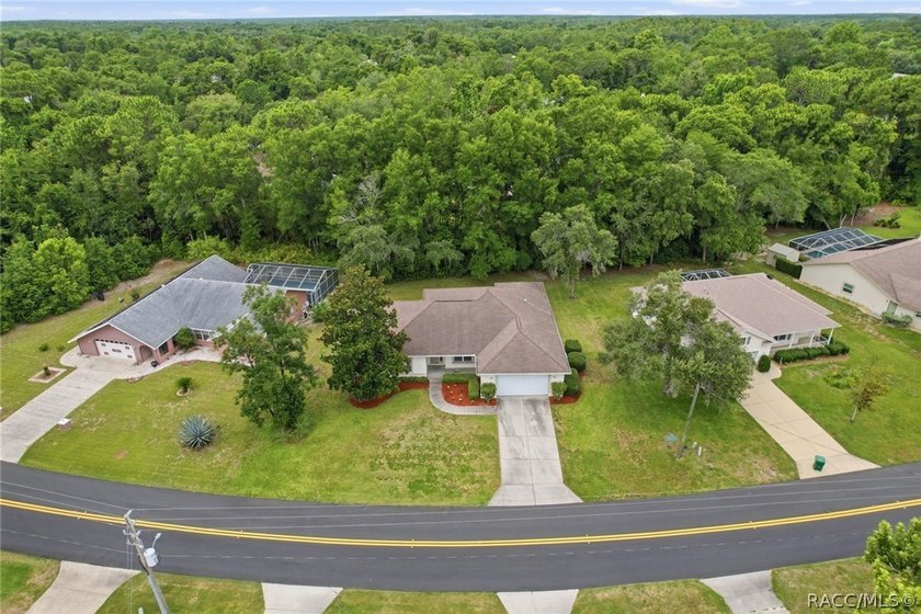 Very well-maintained 3-bed, 2-bath home in Sugarmill Woods - photo 42