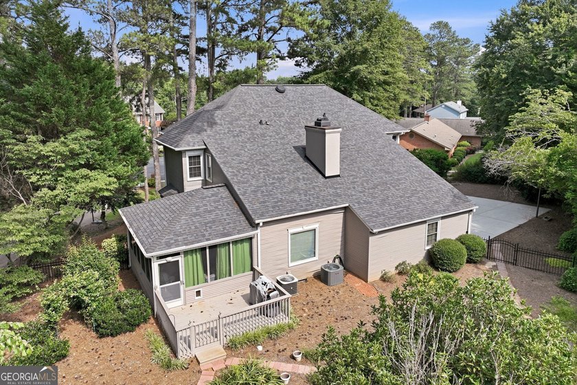 Enjoy the best of Lake Lanier living from this spacious - photo 44