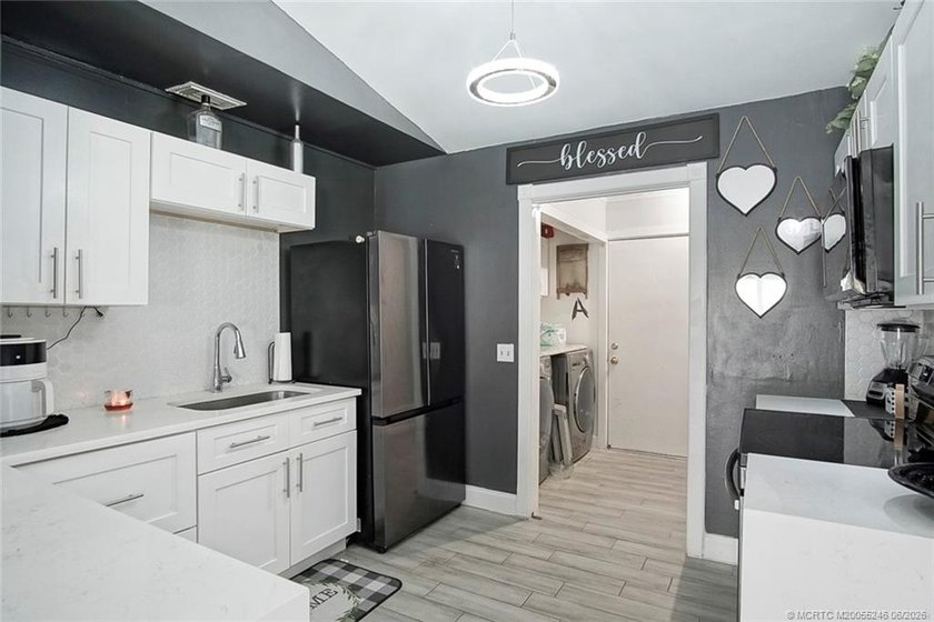 Welcome home to this 3 bedroom 2 bath 2 car garage with Pool - photo 7