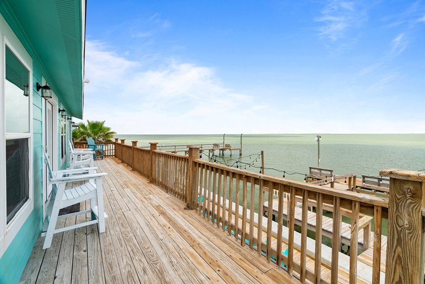 Welcome to your ultimate coastal retreat in Rockport, TX! This - photo 9
