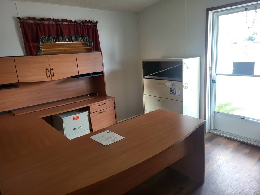 ANOTHER PRICE REDUCTION! Don't miss out on this one. Enjoy - photo 12