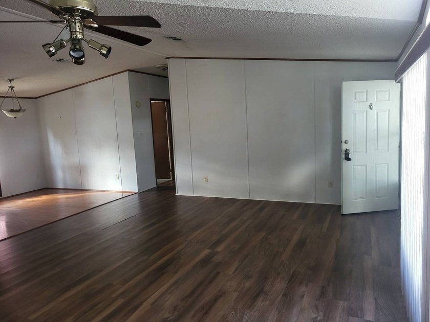 ANOTHER PRICE REDUCTION! Don't miss out on this one. Enjoy - photo 13