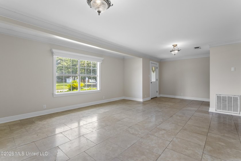 Own your own piece of paradise near the beach! This spacious - photo 6