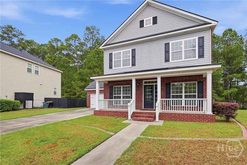 Move-in ready 2-story home with Brand New Roof &amp; Brand New 5-Ton - photo 2