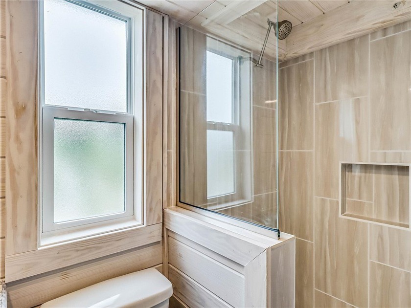 Owner financing available. Cozy, luxury living at an affordable - photo 23